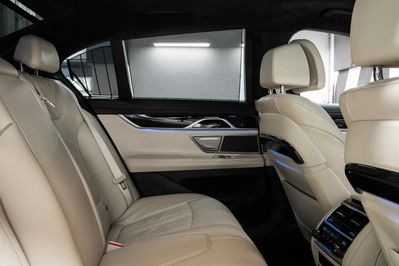 BMW Seria 7 750D Xdrive Sport