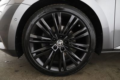 Skoda Superb 2.0 Tdi Scr L&K Dsg