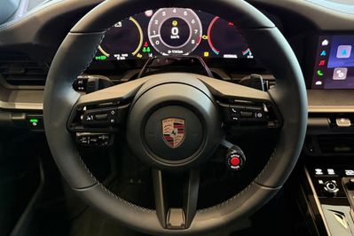 Porsche 911 Carrera Cabriolet