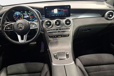 Mercedes GLC 200 4-Matic AMG Line