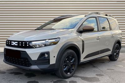 Dacia Jogger Extreme 5-miejsc 1.8 Full Hybrid