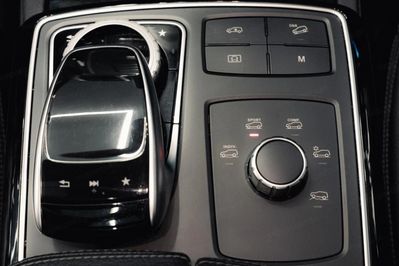 Mercedes GLE 400 4-Matic 9G-TRONIC