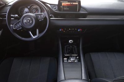 Mazda 6 2.0 SkyMotion