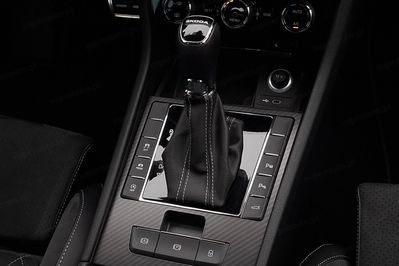 Skoda Superb 2.0 TDI Sportline DSG