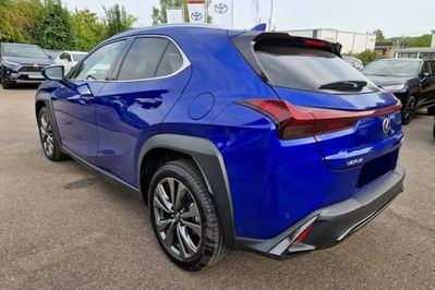 Lexus UX 300h F Sport Design Hybrid Dynamic Force