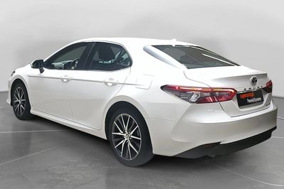 Toyota Camry 2.5 Hybrid Prestige