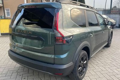 Dacia Jogger Extreme 7-miejsc 1.8 Full Hybrid