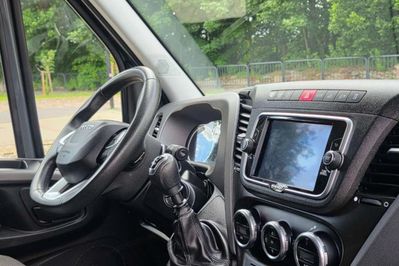 Iveco Daily 35S18 + WINDA