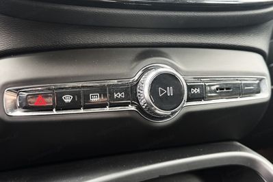Volvo XC40 B3 Core
