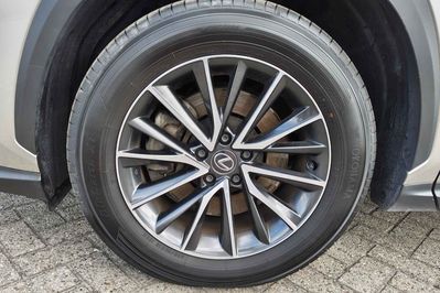 Lexus NX 350h Prestige 2.5 Hybrid AWD