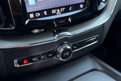 Volvo XC60 D4 R-Design