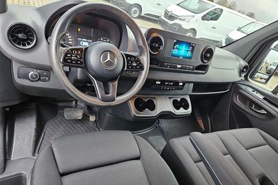Mercedes Sprinter 317 CDI Długi AT