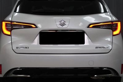 Suzuki Swace Premium Plus