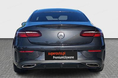 Mercedes E Klasa Coupe 300 AMG Line