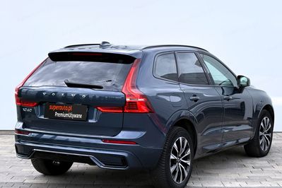 Volvo XC60 B5 B AWD Plus Dark aut