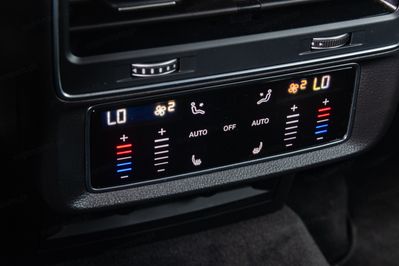Audi Q7 50 TDI quattro S Line