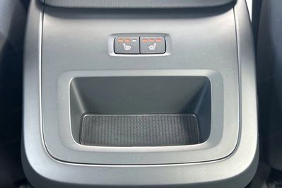 Volvo XC60 B4 D AWD Plus Dark