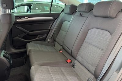 Volkswagen Passat 2.0 TDI EVO Business DSG