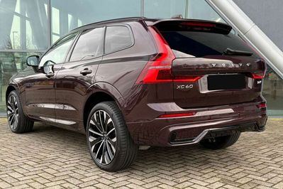 Volvo XC60 T6 Plug-In Hybrid AWD Ultra Dark