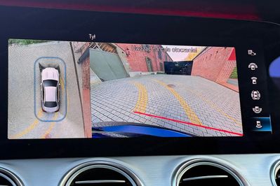 Mercedes Klasa E 220 d 4-Matic AMG Line