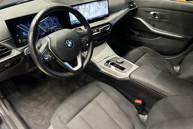BMW Seria 3 320D Xdrive Mhev