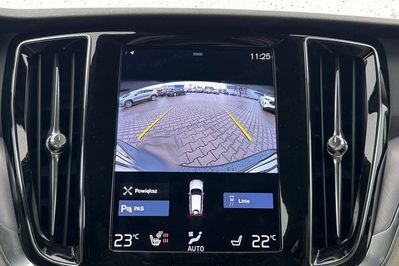 Volvo V60 B4 B Momentum Pro