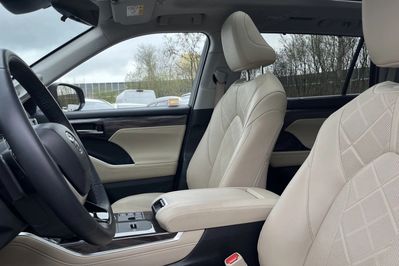 Toyota Highlander 2.5 Hybrid Executive AWD