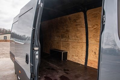 Iveco Daily 35S18 Hi-Matic 16m3 L4H2