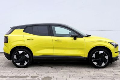 Volvo EX30 Single Motor Long Range Ultra