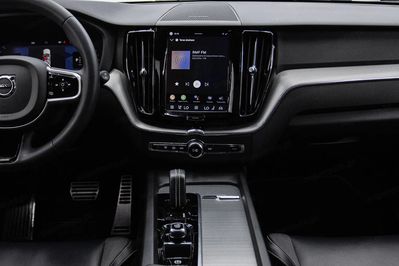 Volvo XC60 B4 B Plus Dark aut