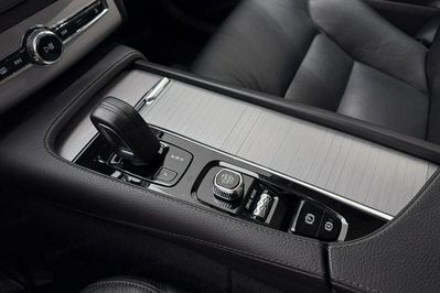 Volvo XC90 B5 D Momentum AWD