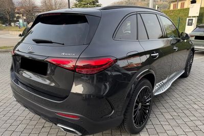 Mercedes GLC 200 4-Matic AMG Line