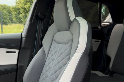 Audi Q8 SQ8 TFSI quattro