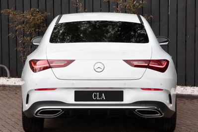 Mercedes CLA 250 e AMG Line