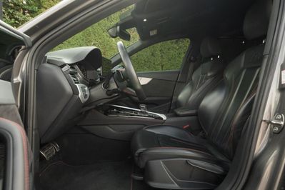 Audi A4 45 TFSI mHEV quattro S Line S tronic