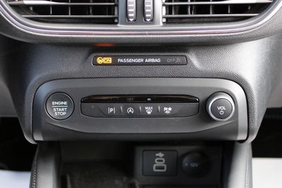 Ford Focus 1.0 EcoBoost mHEV Titanium X