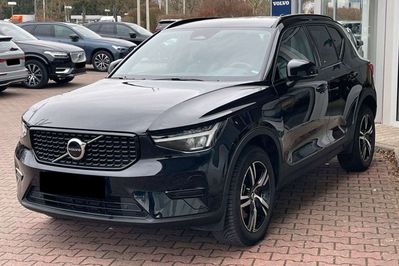 Volvo XC40 B3 Plus Dark
