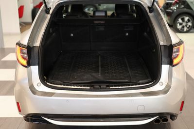 Toyota Corolla 2.0 Hybrid