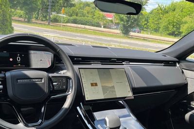 Land Rover Range Rover Sport D300 Dynamic SE