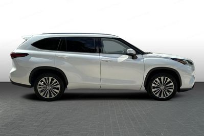 Toyota Highlander Prestige 2.5 Hybrid