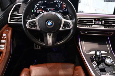 BMW X7 M60i xDrive mHEV sport-aut