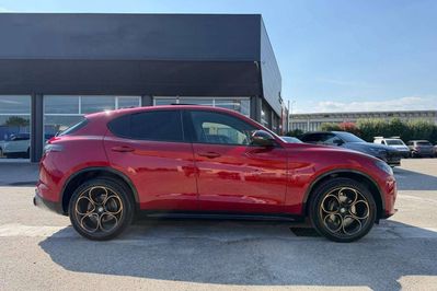 Alfa Romeo Stelvio Turbo Intensa Q4