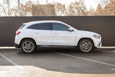 Mercedes GLA 200 AMG Line