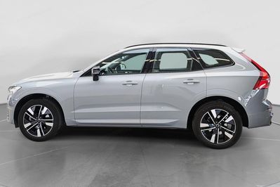 Volvo XC60 B5 B AWD Plus Dark
