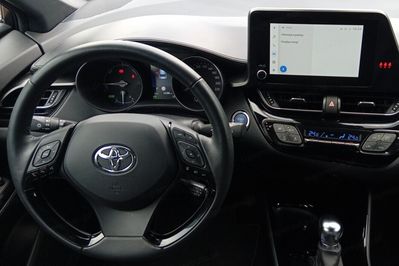 Toyota C-HR 1.8 Hybrid Style