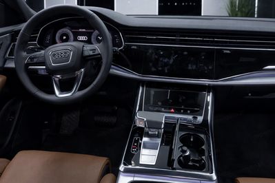 Audi Q8 55 TFSI quattro