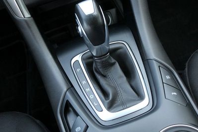 Ford Mondeo 2.0 Hybrid Trend