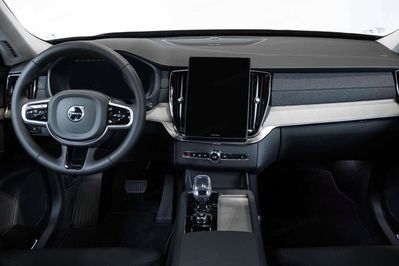 Volvo XC90 B5 B AWD Plus Bright 7os