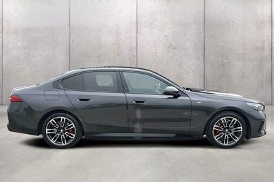 BMW Seria 5 520i mHEV M Sport aut