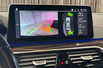 BMW Seria 5 520d xDrive Luxury Line